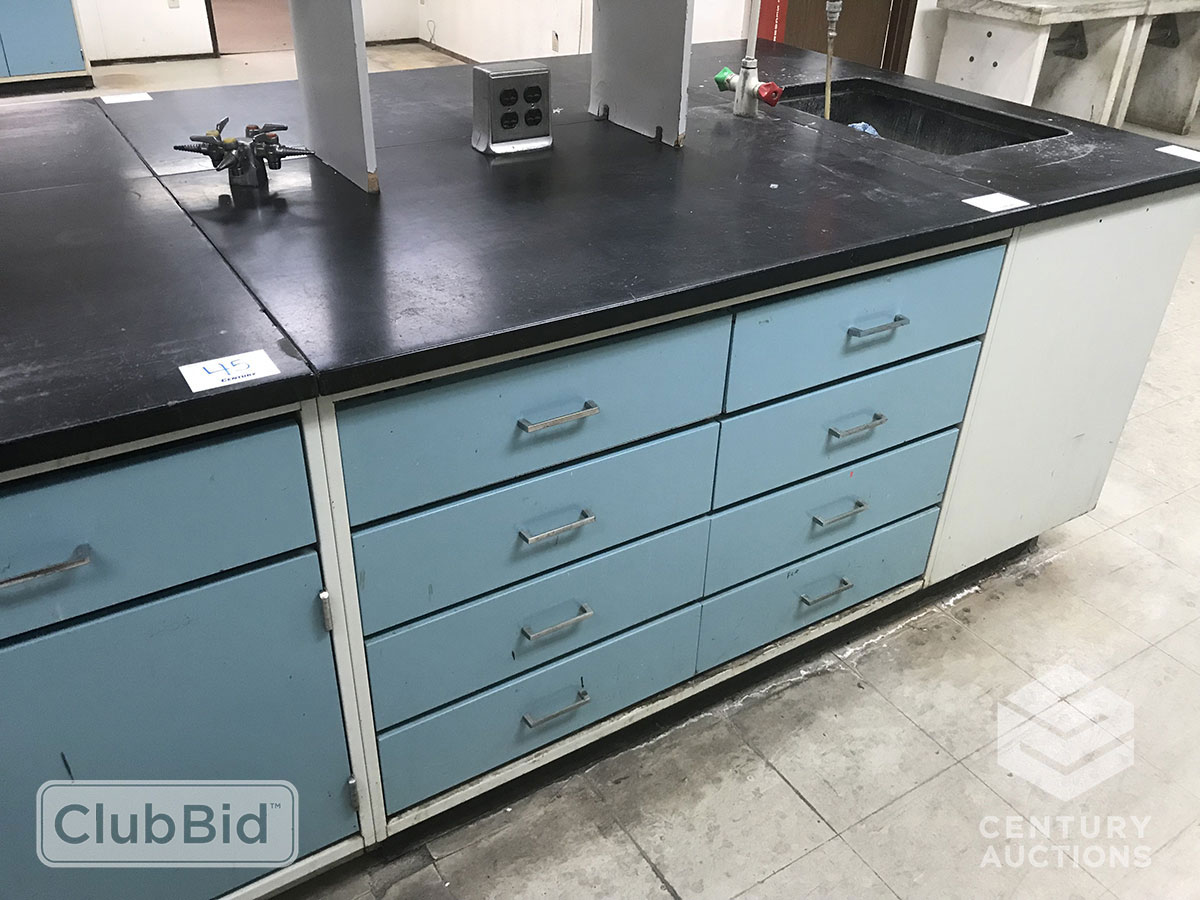 Work Top w/ Metal Drawers, Electrical Outlets, Air, Gas & Water